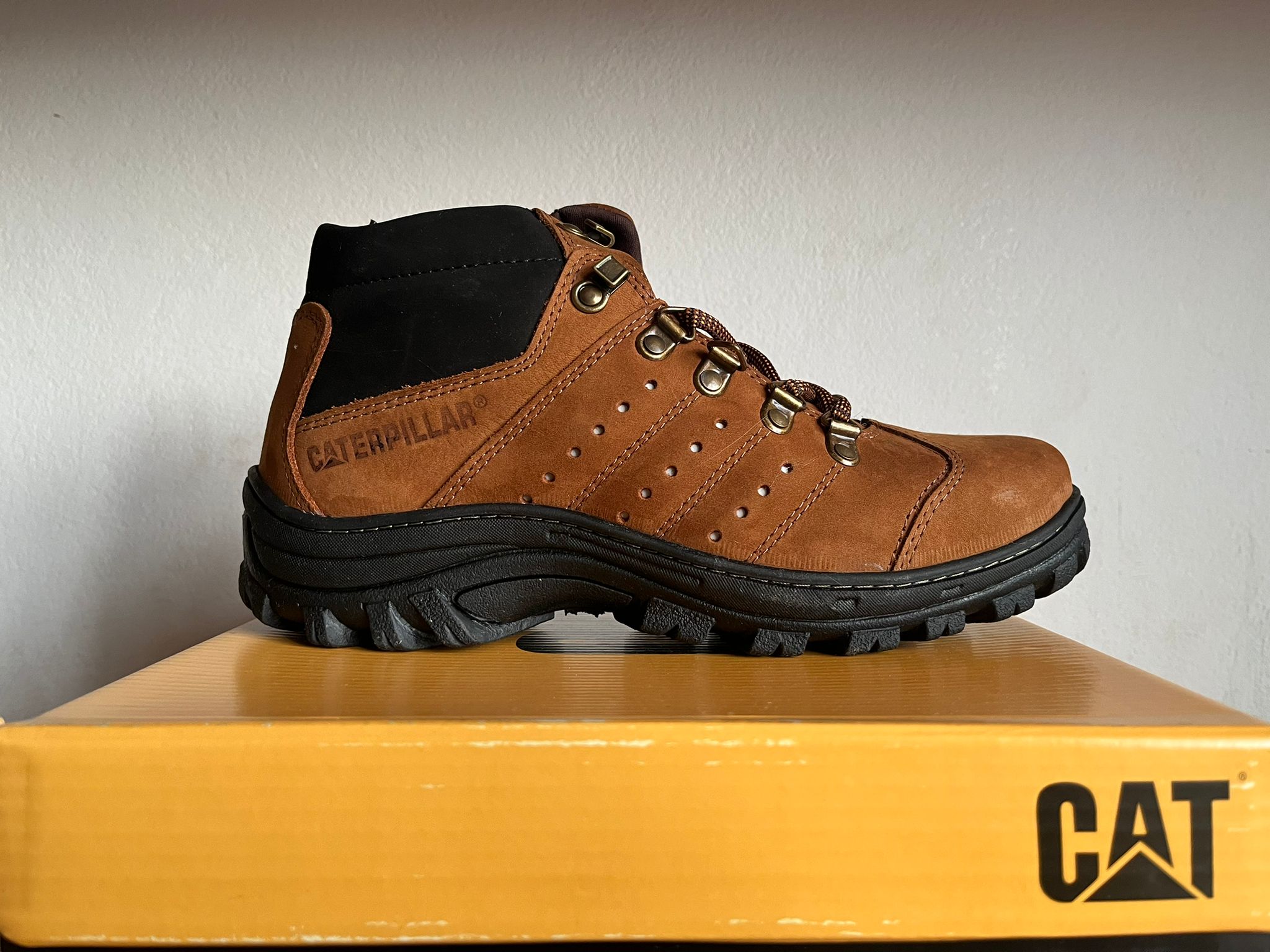 Bota Zapato CAT Argon 100% Cuero Stock